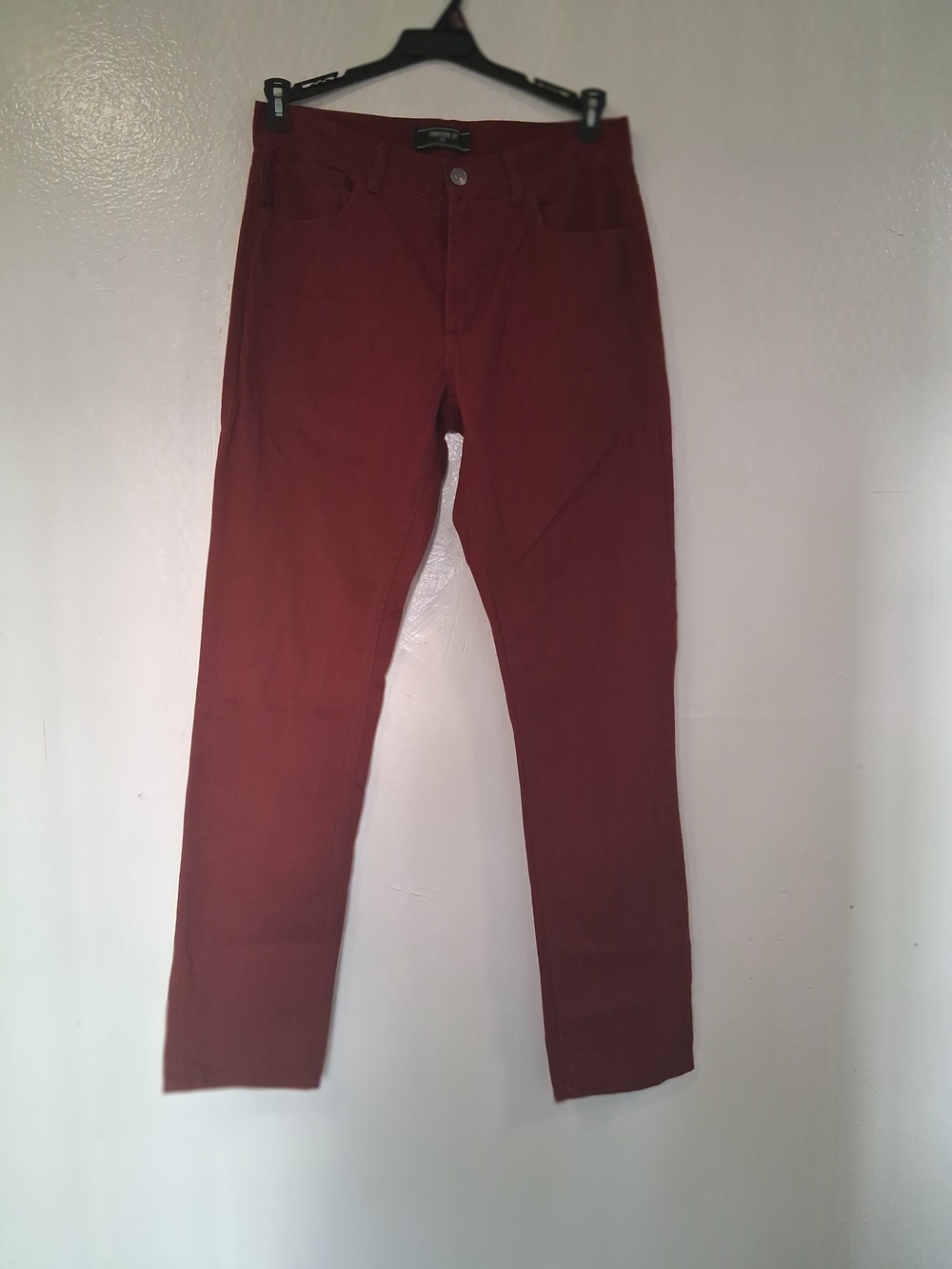 Forever 21 Men's Slim Burgundy Chinos